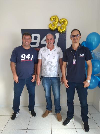 Campo Abeto FM está com programação especial dos 33 anos